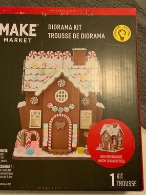 MAKE Market Gingerbread House Diorama Kit - Brown & White